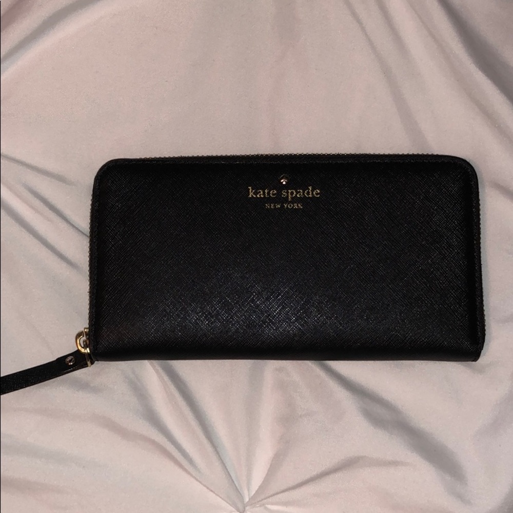 Kate Spade New York Wallet- Matte Black